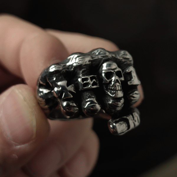 Knucklebone - Image 3